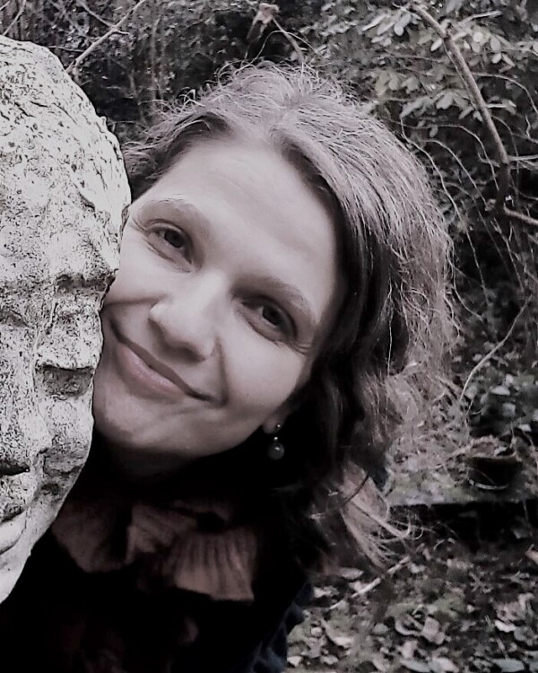 Christine Bretz | Cantus Theaterverlag